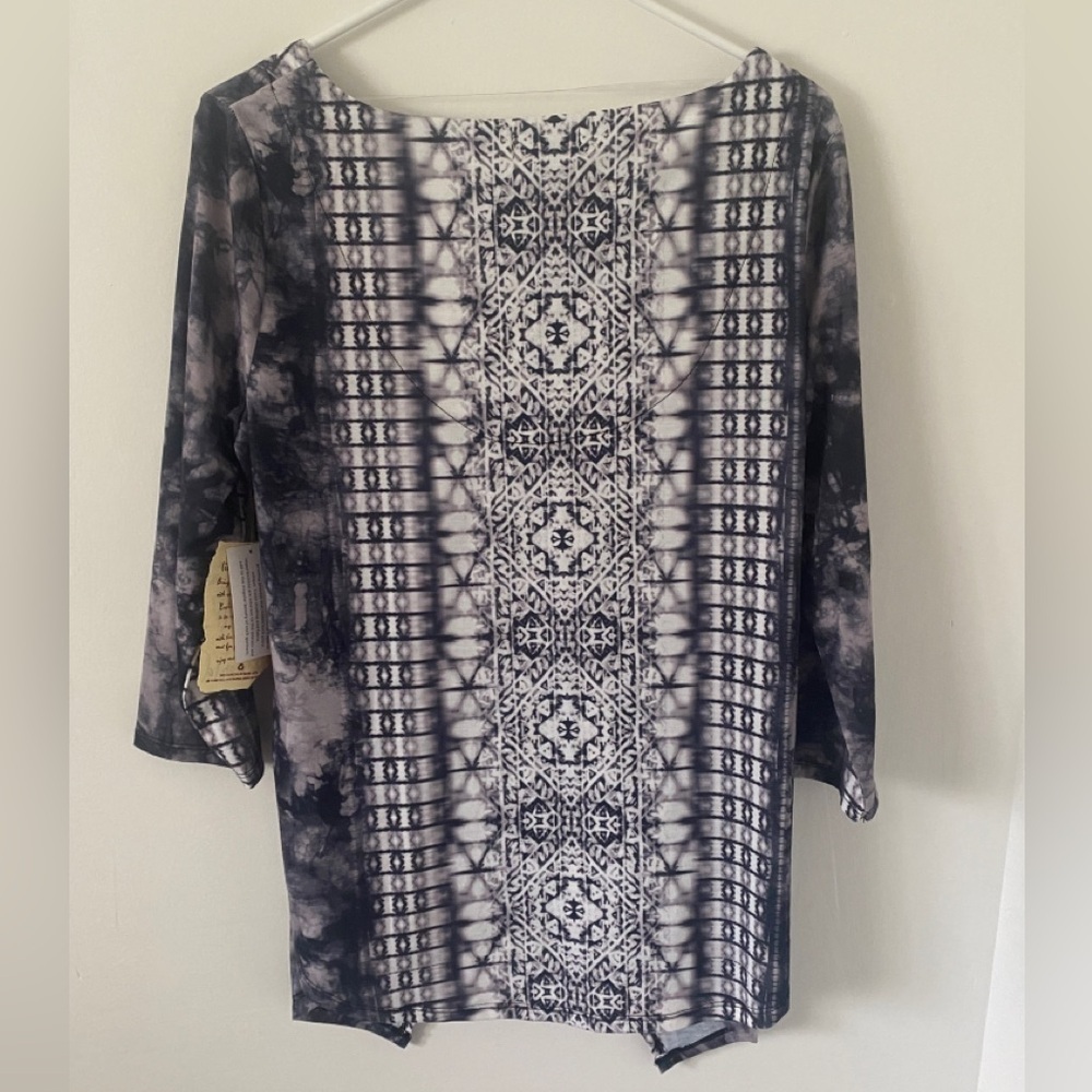 Black & White Tie-Dye One World 3/4 Sleeve Women's Tunic Top NWT - Picture 4 of 5